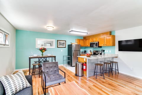 Apartment (1 Bedroom) | Interior