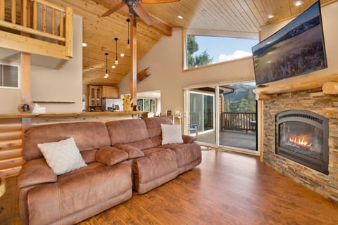 Cabin, Multiple Beds, Patio, Mountain View (2141) | Living area | Fireplace