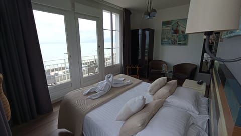 Premier Double Room, Sea View, Oceanfront | Premium bedding, blackout drapes, soundproofing, iron/ironing board