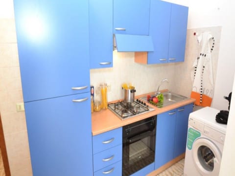 Apartment, 1 Bedroom, Balcony | Interior