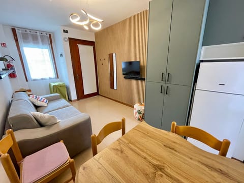 Studio, Multiple Bedrooms | Living room