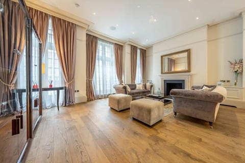 Royal Villa, Multiple Bedrooms | Living area | Smart TV