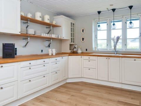 House | Private kitchen