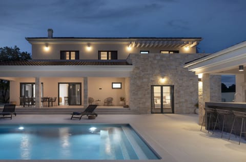 House | 4 bedrooms