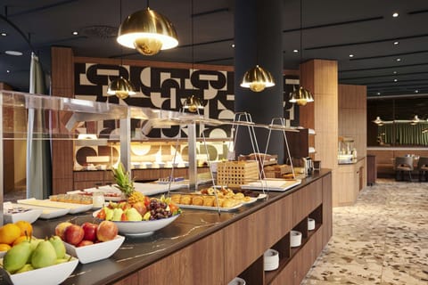 Daily buffet breakfast for a fee