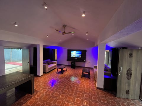 Family Villa | Living area