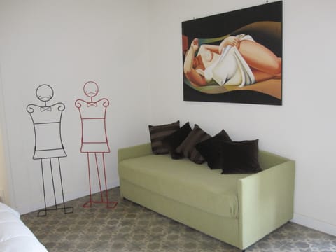 Triple Room | Premium bedding, minibar, in-room safe, individually furnished