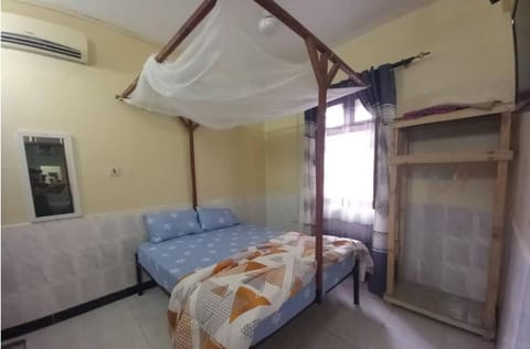 Comfort Double Room, City View | Laptop workspace, iron/ironing board, free WiFi