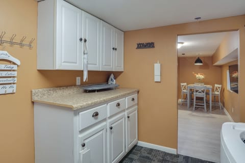 House (1 Bedroom) | Interior