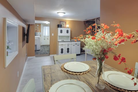 House (1 Bedroom) | Interior