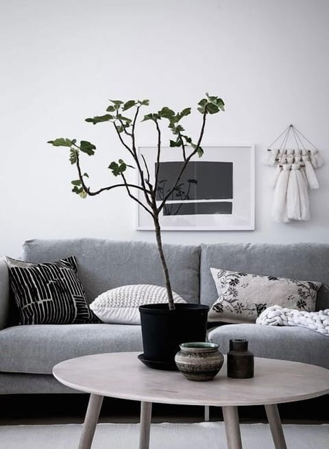 City Apartment | Living area
