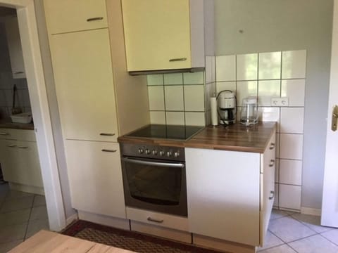 Apartment | Private kitchen | Microwave, electric kettle, toaster, mixer