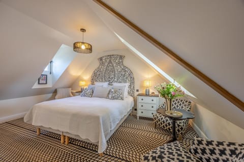 Deluxe Double or Twin Room, Ensuite, Garden View ("Elisabeth") | Premium bedding, Select Comfort beds, in-room safe, soundproofing