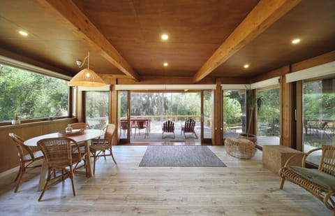 Standard Chalet | Minibar, soundproofing, individually decorated