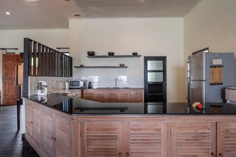 Fridge, microwave, oven, toaster