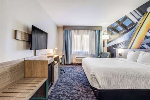 In-room safe, desk, blackout drapes, iron/ironing board