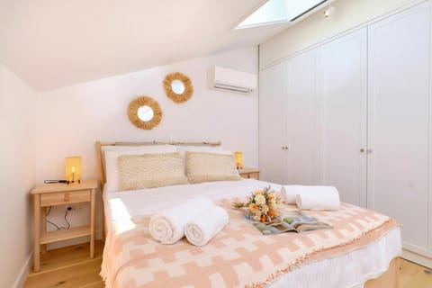 Family House, 3 Bedrooms, 2 Bathrooms (Island Villa Alba with Terrace &) | 3 bedrooms, in-room safe