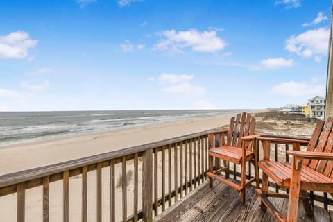 House, Multiple Beds (Haven Harbor) | Property grounds