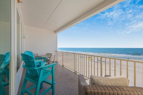 Condo, Multiple Beds (Sea Glass 304) | Property grounds