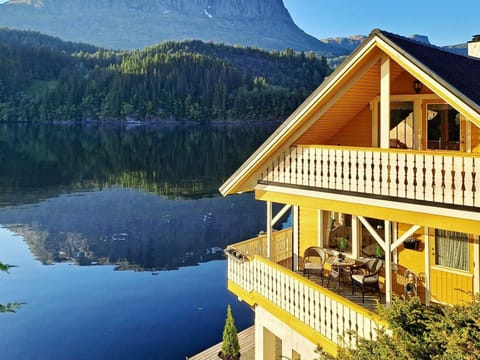 House | Exterior