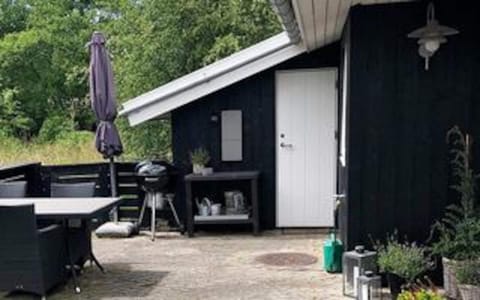 House | Outdoor dining