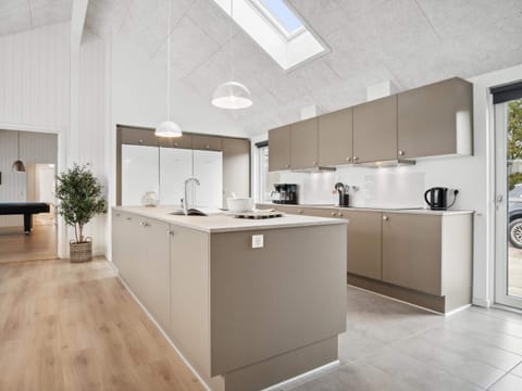 House | Private kitchen