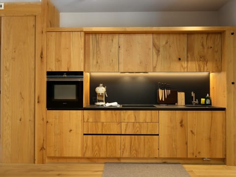 Apartment | Private kitchen | Highchair