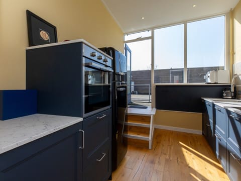 House | Private kitchen