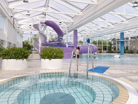 Apartment | Pool | Indoor pool, outdoor pool