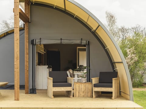 Tent | Exterior