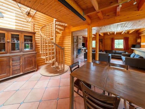 House | Dining