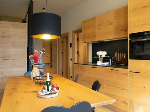 Apartment | Private kitchen | Electric kettle, toaster