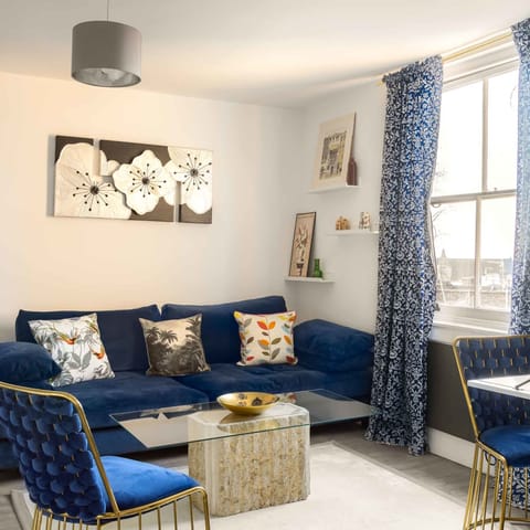 House | 1 bedroom