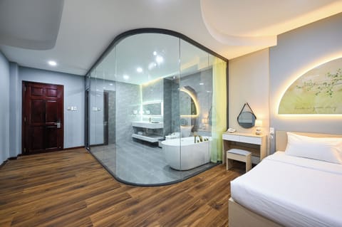 Suite | Memory foam beds, free minibar items, desk, soundproofing