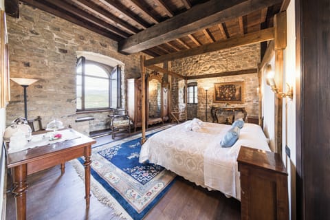 Luxury Room, Mountain View | In-room safe, desk, soundproofing, free WiFi