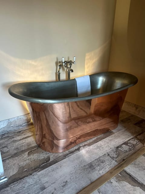 Duplex, 1 King Bed, Patio | Bathroom | Separate tub and shower, deep soaking tub, rainfall showerhead