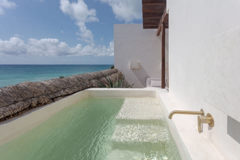 Suite Oceanfront | View from room