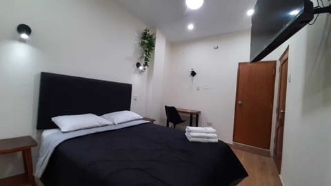 Standard Room, 1 Double Bed | Down comforters, desk, laptop workspace, blackout drapes