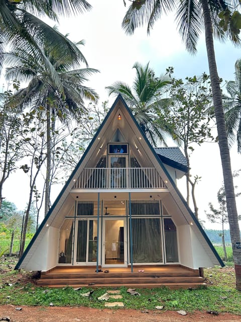Ac Lake View A frame Cottage | WiFi (free)