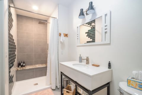 The Sweet: Family Room w/ Private Bath | Bathroom | Free toiletries