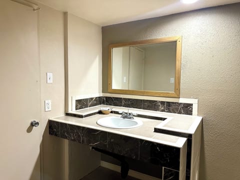 Free toiletries, towels, soap, shampoo