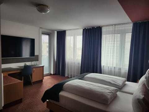 Premium Double Room | Free WiFi