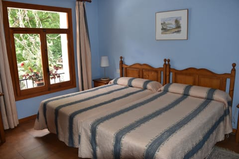 Twin Room | Free WiFi