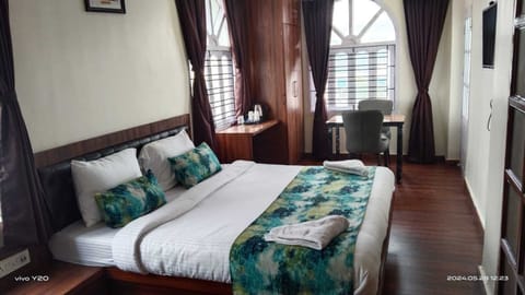 Premium Room, Balcony | Soundproofing, free WiFi