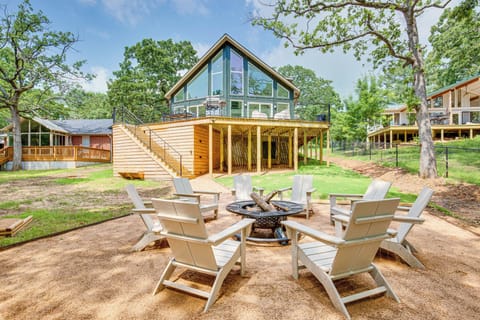 House (4 Bedrooms) | Front of property