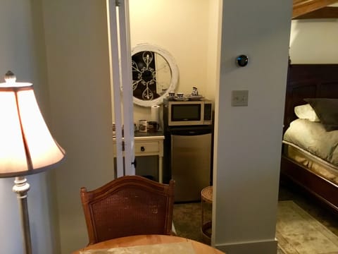 Suite, 1 Queen Bed, Patio, Ocean View Sunset | Mini-refrigerator