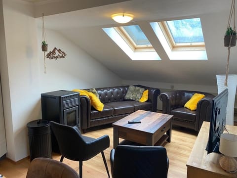 Comfort Apartment | Individually furnished, laptop workspace, blackout drapes, free WiFi