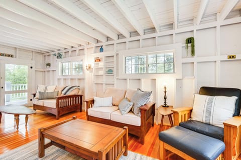 Cottage (2 Bedrooms) | Interior