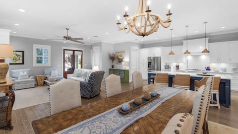 House, Multiple Beds, Patio, Garden View (Grayton Grateful) | Interior