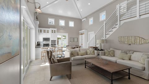 House, Multiple Beds, Pool Access, Ocean View (Emotional Rescue) | Living area | MP3 dock